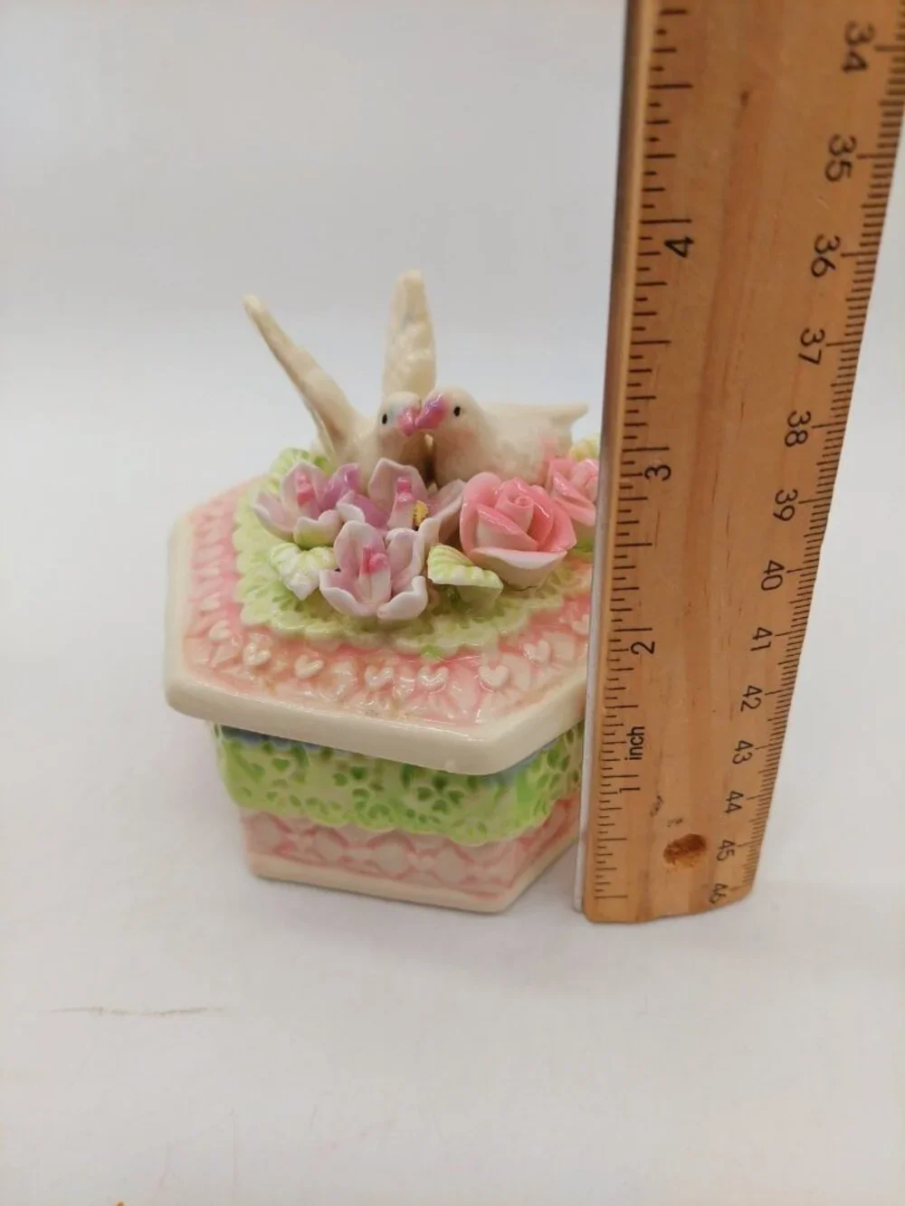 Trinket Box Doves Birds Floral Designs No Chips Vintage Multicolor